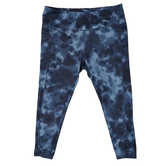 DANSKIN Super Soft 7/8 Legging with Pockets - Picture 3 of 7